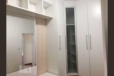 Quarto 2 de apartamento para alugar com 2 quartos, 54m² em Bussocaba, Osasco