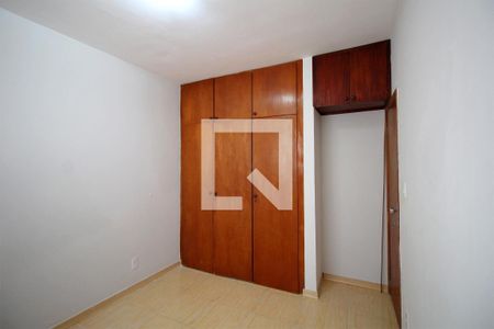 Quarto 1 de apartamento para alugar com 2 quartos, 52m² em Sagrada Família, Belo Horizonte