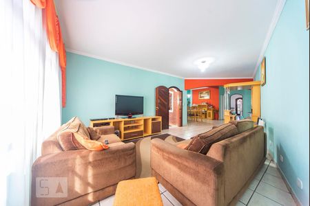 Sala de Estar  de casa à venda com 6 quartos, 330m² em Jardim Itapoan, Santo André