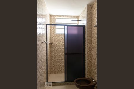 Banheiro de apartamento à venda com 2 quartos, 50m² em Vila Isabel, Rio de Janeiro