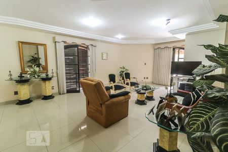 Sala de casa de condomínio para alugar com 3 quartos, 300m² em Anil, Rio de Janeiro