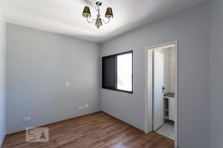 Suíte de apartamento à venda com 2 quartos, 70m² em Rudge Ramos, São Bernardo do Campo
