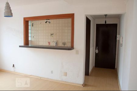 Sala de apartamento para alugar com 3 quartos, 120m² em Cristal, Porto Alegre