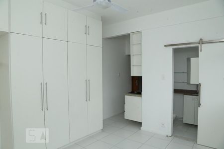 Studio de kitnet/studio para alugar com 1 quarto, 20m² em Copacabana, Rio de Janeiro