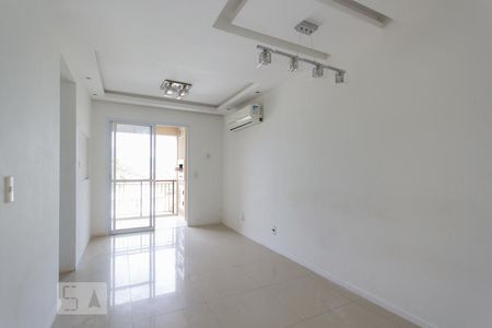 Apartamento à venda com 90m², 2 quartos e 1 vagaSala (1º andar)