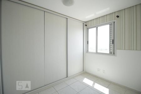 Quarto 2 de apartamento para alugar com 2 quartos, 50m² em Taguatinga Norte (taguatinga), Brasília