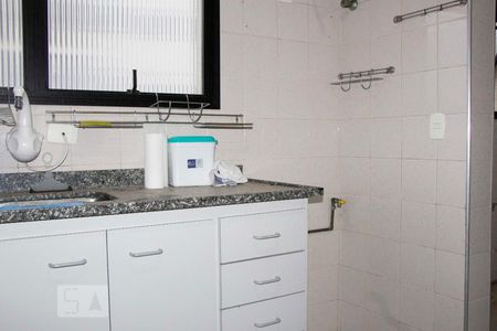Cozinha de apartamento à venda com 3 quartos, 95m² em Morumbi, São Paulo