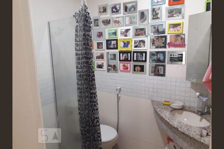 Banheiro de apartamento à venda com 2 quartos, 107m² em Copacabana, Rio de Janeiro