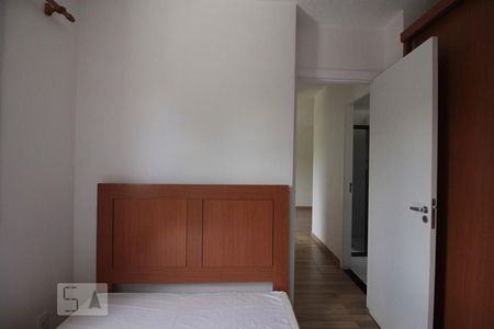 Quarto 1 de apartamento para alugar com 2 quartos, 45m² em Jardim Leonor Mendes de Barros, São Paulo