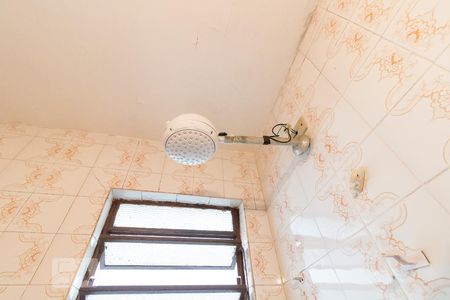 Banheiro social - chuveiro de casa à venda com 4 quartos, 143m² em Vila Rosália, Guarulhos
