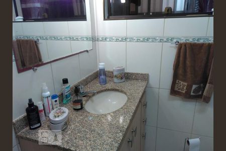 Banheiro de apartamento à venda com 1 quarto, 51m² em Vila Mariana, São Paulo