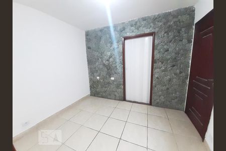 Sala de casa para alugar com 3 quartos, 100m² em Taboão, São Bernardo do Campo
