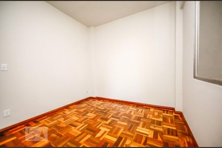 Quarto 1 de apartamento para alugar com 3 quartos, 96m² em Sagrada Família, Belo Horizonte