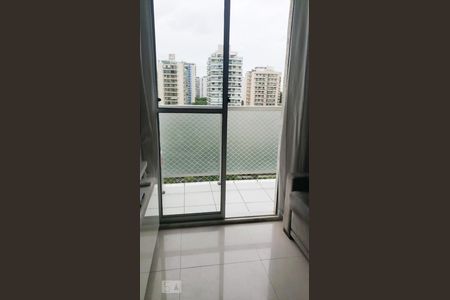 Varanda de apartamento para alugar com 2 quartos, 55m² em Jacarepaguá, Rio de Janeiro