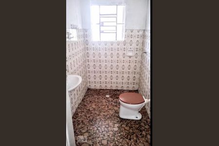 Casa à venda com 240m², 5 quartos e 1 vaga Casa à venda com 240m², 5 quartos e 1 vagaCasa 3