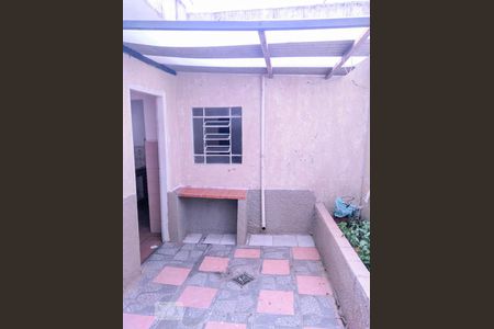 Casa à venda com 240m², 5 quartos e 1 vaga Casa à venda com 240m², 5 quartos e 1 vagaCasa 2