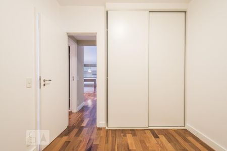 Suíte 1 de apartamento para alugar com 2 quartos, 107m² em Cidade Monções, São Paulo