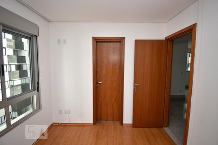 Quarto 1 de apartamento à venda com 2 quartos, 60m² em Belvedere, Belo Horizonte