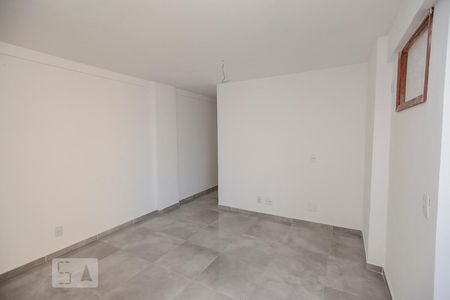 Sala de apartamento à venda com 2 quartos, 75m² em Todos Os Santos, Rio de Janeiro