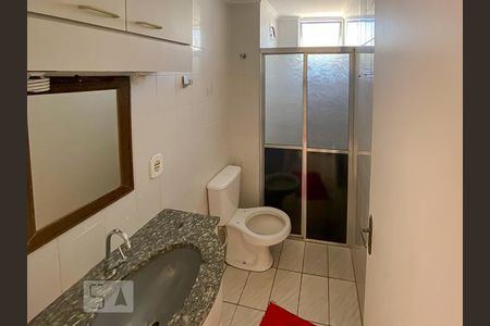 Banheiro de apartamento à venda com 2 quartos, 60m² em Vila Padre Manoel de Nóbrega, Campinas