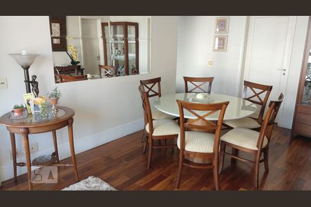 Sala de apartamento à venda com 3 quartos, 113m² em Vila Itapura, Campinas