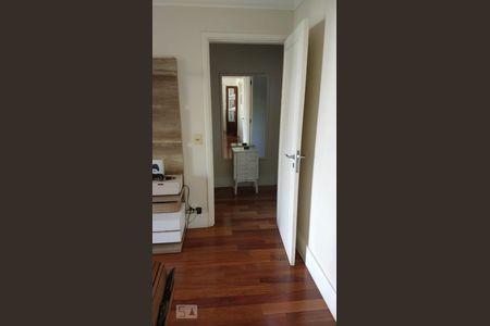 Sala de apartamento à venda com 3 quartos, 113m² em Vila Itapura, Campinas