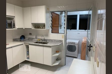 cozinha de apartamento à venda com 3 quartos, 129m² em Vila Suzana, São Paulo