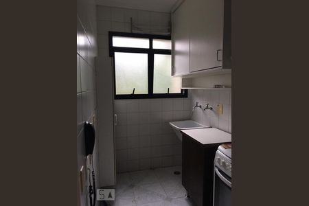 area de serviço de apartamento para alugar com 1 quarto, 60m² em Morumbi, São Paulo