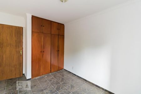 Quarto 1 de apartamento para alugar com 2 quartos, 68m² em Cangaiba, São Paulo