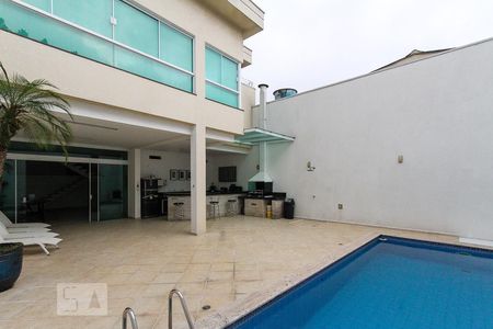 Piscina de casa à venda com 3 quartos, 620m² em Penha de França, São Paulo