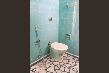 Apartamento para alugar com 68m², 2 quartos e sem vaga Apartamento para alugar com 68m², 2 quartos e sem vagaBanheiro