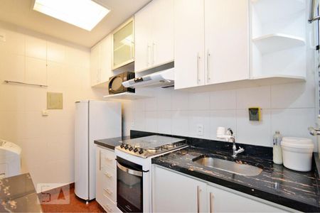 Cozinha de apartamento para alugar com 1 quarto, 50m² em Vale do Sereno, Nova Lima