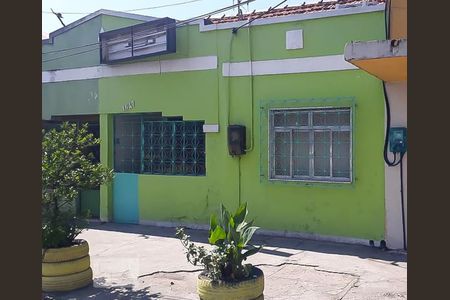 Fachada de casa à venda com 2 quartos, 54m² em Penha Circular, Rio de Janeiro