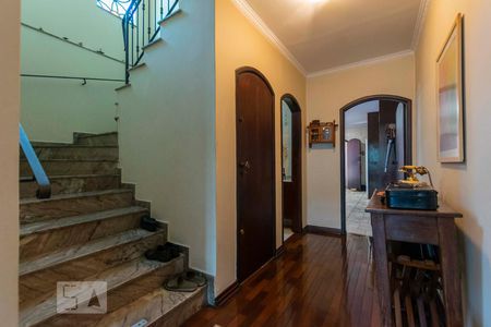 Casa à venda com 241m², 3 quartos e 7 vagas1o. Andar - Sala