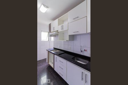 Cozinha de apartamento à venda com 1 quarto, 55m² em Vila Augusta, Guarulhos