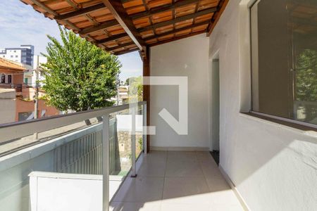 Casa à venda com 5 quartos, 180m² em Glória, Contagem