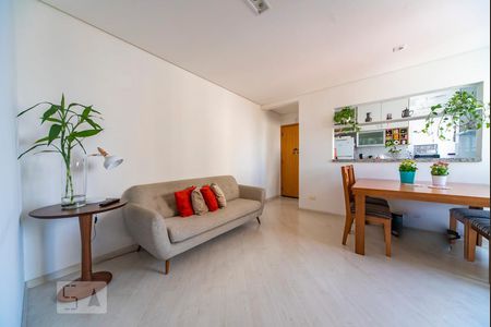 Sala de apartamento para alugar com 2 quartos, 56m² em Campestre, Santo André