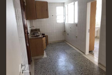 Cozinha de apartamento à venda com 2 quartos, 90m² em Ingá, Niterói