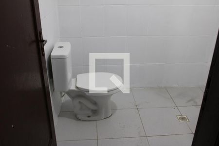 Banheiro de casa para alugar com 1 quarto, 80m² em Vila Gustavo, São Paulo