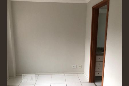 Suíte de apartamento à venda com 3 quartos, 90m² em Badu, Niterói