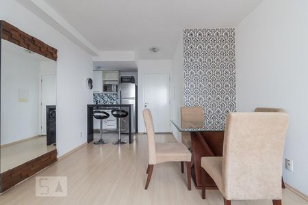 Sala de apartamento para alugar com 3 quartos, 79m² em Sarandi, Porto Alegre