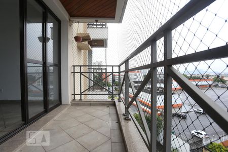 Sacada de apartamento para alugar com 3 quartos, 120m² em Vila Campesina, Osasco