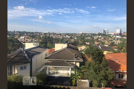 Vista de casa à venda com 3 quartos, 324m² em Jardim Leonor, São Paulo