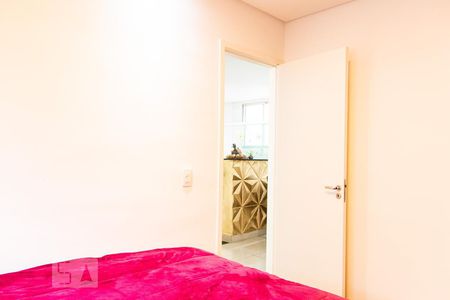 Quarto 2 de apartamento para alugar com 2 quartos, 50m² em Serrano, Belo Horizonte