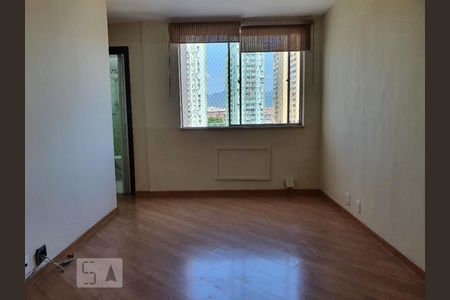 Sala de apartamento para alugar com 2 quartos, 60m² em Taquara, Rio de Janeiro