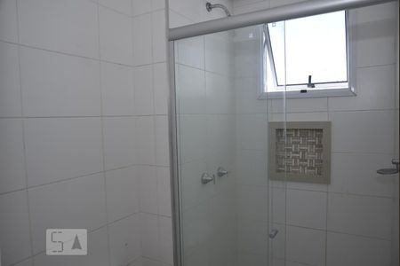 Banheiro  de apartamento à venda com 2 quartos, 48m² em Anil, Rio de Janeiro