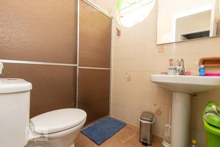 Banheiro de casa à venda com 3 quartos, 90m² em Universitário, Belo Horizonte