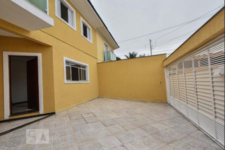 Garagem de casa para alugar com 3 quartos, 88m² em Campininha, São Paulo