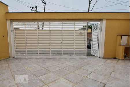 Garagem de casa para alugar com 3 quartos, 88m² em Campininha, São Paulo