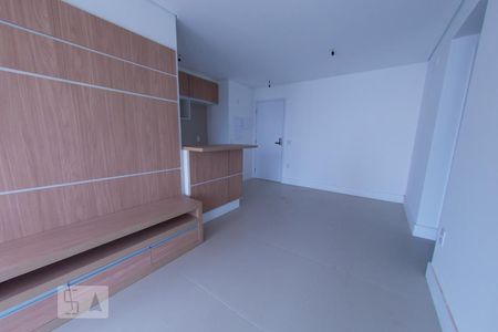 Apartamento para alugar com 71m², 2 quartos e 1 vagaSala